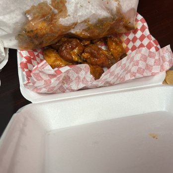 Strikeout Wingz - Same pic, guess I was either excited, hungry, or both!! - Chicken Wings Near Me - Nashville, Tennessee Strikeout Wingz - Same pic, guess I was either excited, hungry, or both!! - Chicken Wings Near Me - Nashville, Tennessee