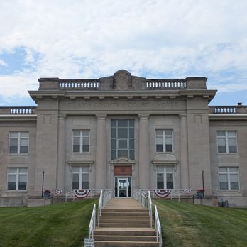 Clay County Courthouse - Clay County Courthouse, Louisville - Courthouses Near Me - Louisville, Illinois Clay County Courthouse - Clay County Courthouse, Louisville - Courthouses Near Me - Louisville, Illinois