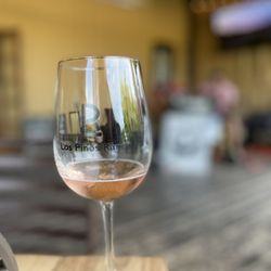 Los Pinos Ranch Vineyards - Sparkling rose