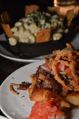 Less Than Greater Than by null