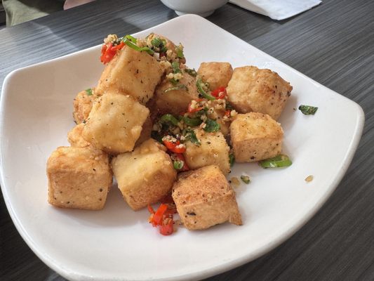 Tse Noodle by null