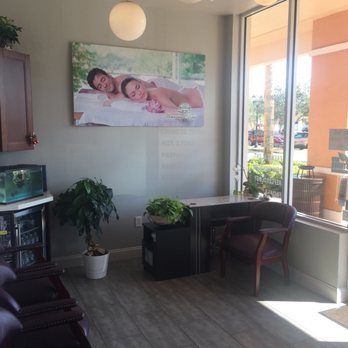 Footopia Foot Spa - The service is very good and clean, I like it very much - Massage Near Me - Coral Springs, Florida