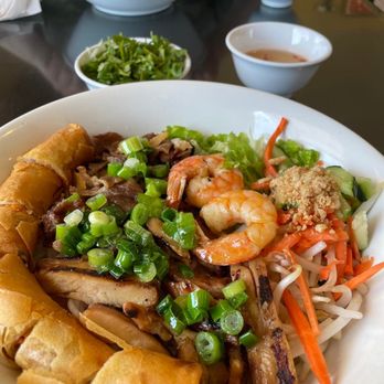 Lotus Restaurant - The combo Bun was good. - Vietnamese Near Me - San Bernardino, California Lotus Restaurant - The combo Bun was good. - Vietnamese Near Me - San Bernardino, California