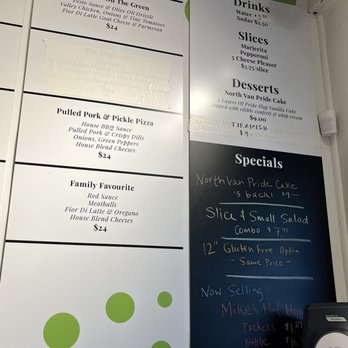 Dave & Mel's Pizzeria - Pizza Near Me - North Vancouver, British Columbia