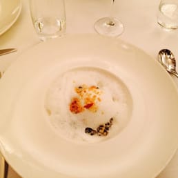 Poached egg over lentils Poached egg over lentils