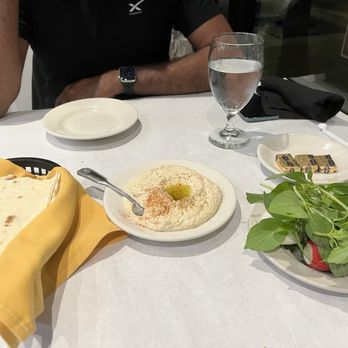Raffi's Place - Middle Eastern Near Me - Glendale, California Raffi's Place - Middle Eastern Near Me - Glendale, California