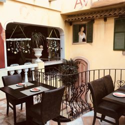 La Grotta - Man fühlt sich wie in Italien. Schöner Atrium