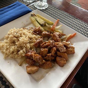 Basil Thai & Sushi - Chicken hibachi - Asian Fusion Near Me - Brunswick, Georgia Basil Thai & Sushi - Chicken hibachi - Asian Fusion Near Me - Brunswick, Georgia