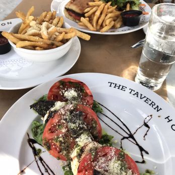 The Tavern - Breakfast & Brunch Near Me - Miami Beach, Florida
