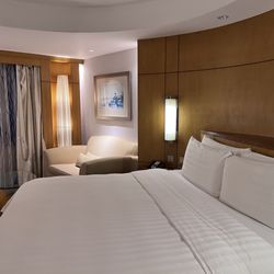 Makati Shangri-La