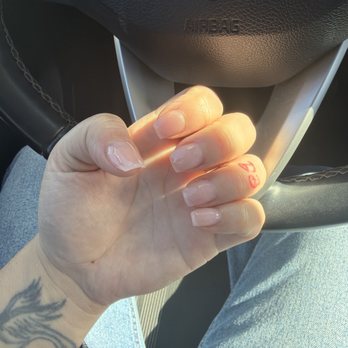Coco Nails - Fixed my nails for me - Nail Salons Near Me - Crossville, Tennessee