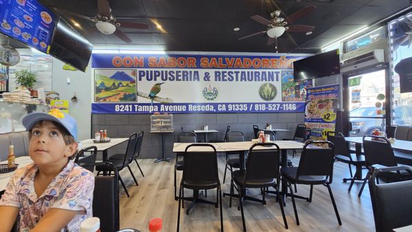 Con Sabor Salvadoreño by null