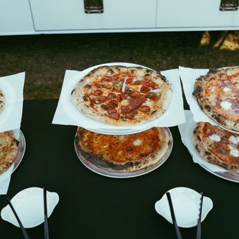 Buxton’s Pizza - Food Trucks Near Me - Derry, New Hampshire