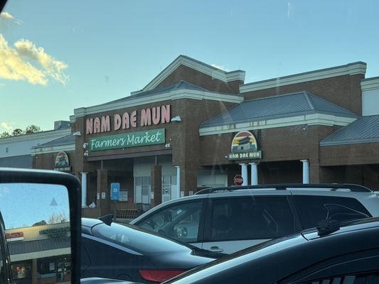 Nam Dae Mun Farmers Market by null