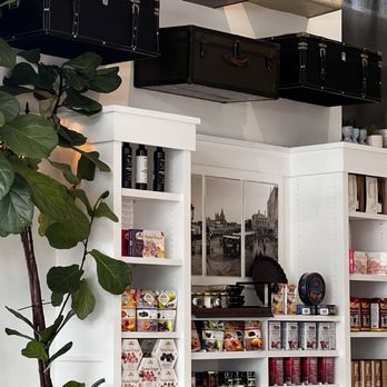 Utopia Caffe - the ambience is good. - Breakfast & Brunch Near Me - Tustin, California