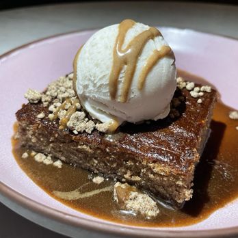 PLANTA Brentwood - Sticky Toffee Pudding - Asian Fusion Near Me - Los Angeles, California PLANTA Brentwood - Sticky Toffee Pudding - Asian Fusion Near Me - Los Angeles, California
