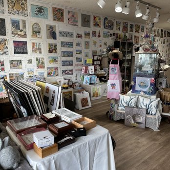 Jebba Needlepoint - Front left view of entrance - Arts & Crafts Near Me - Corona Del Mar, California