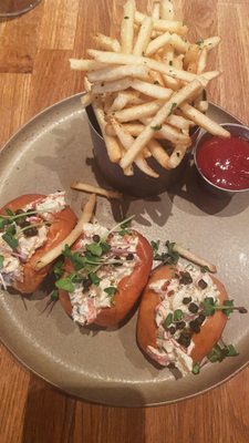 Bleu Restaurant & Lounge by null