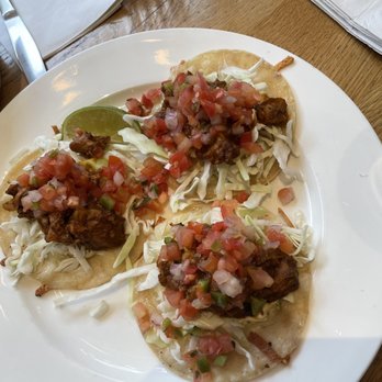 Earls Kitchen + Bar - Street Chicken Tacos - Cocktail Bars Near Me - Denver, Colorado