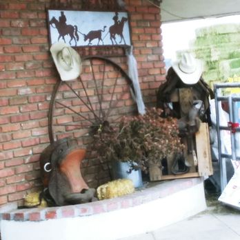 All Seasons Feed & Ranch Supply - Horse Equipment Shops Near Me - Calimesa, California All Seasons Feed & Ranch Supply - Horse Equipment Shops Near Me - Calimesa, California