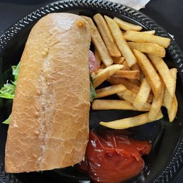Shrimp Po-Boy with fries Shrimp Po-Boy with fries