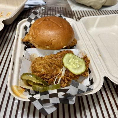 THG's Hot Chicken by null