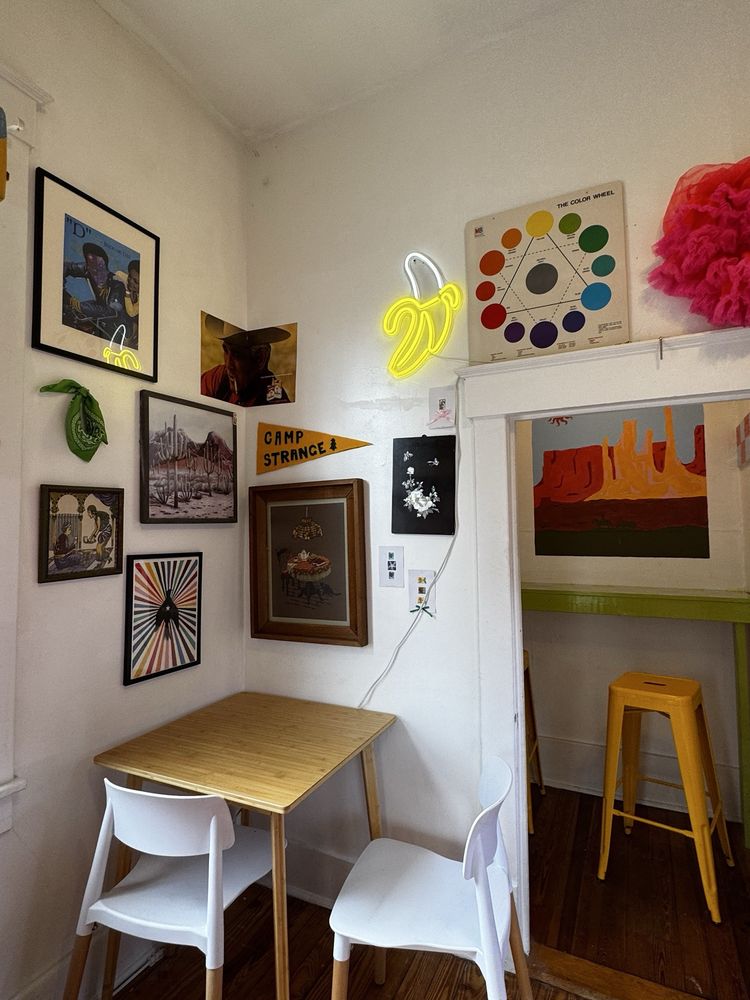 Starland Strange & Bazaar