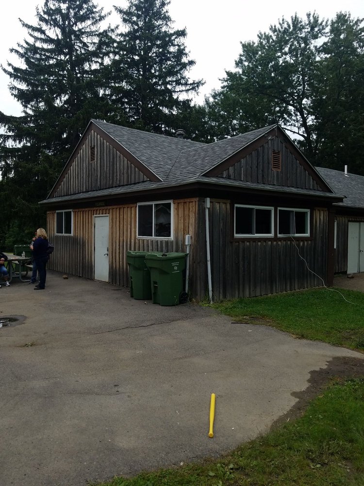 THE FIELDHOUSE AT EMERY PARK Updated April 2024 South Wales, New