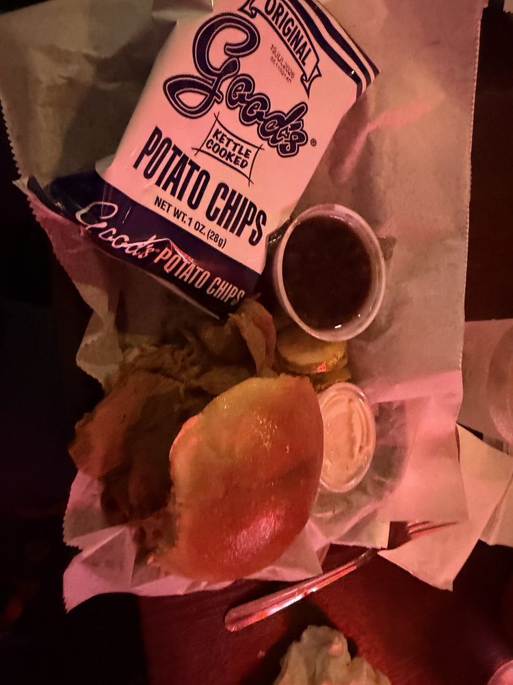 Ron's Crooked Hill Tavern Image