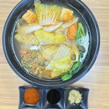 Nandao Rice & Noodle - Hainan Chicken Noodle soup - Pan Asian Near Me - Monterey Park, California Nandao Rice & Noodle - Hainan Chicken Noodle soup - Pan Asian Near Me - Monterey Park, California