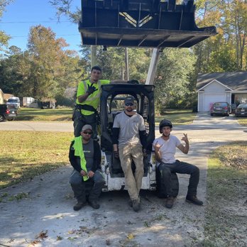 Affordable Towing and Roadside Assistance - Team work makes the dream work - Tree Services Near Me - Wilmington, North Carolina Affordable Towing and Roadside Assistance - Team work makes the dream work - Tree Services Near Me - Wilmington, North Carolina