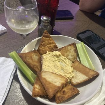Kenyon's Lakeside Resort - Humus Pita plate appetizer - Resorts Near Me - Lupton, Michigan