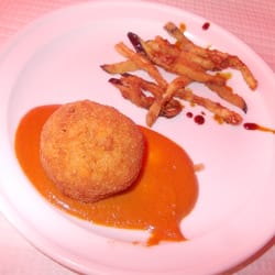El Tejao - Crujiente de arroz en salsa Doñana con guarnición de berenjenas fritas