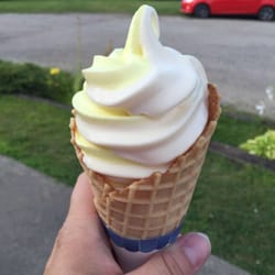 Amish Frozen Custard & Soft Serve Ice Cream - Lemon frozen custard