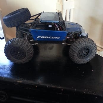 El Cajon Hobbies - Vaterra slick rock with 1.9 hb rover on proline beadlocks - Hobby Shops Near Me - El Cajon, California El Cajon Hobbies - Vaterra slick rock with 1.9 hb rover on proline beadlocks - Hobby Shops Near Me - El Cajon, California