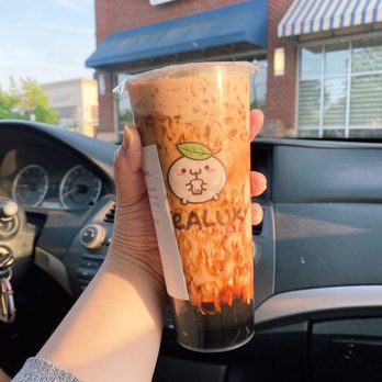 Tealux® Cafe - Large Tealux Signature Milk Tea - Bubble Tea Near Me - Norfolk, Virginia