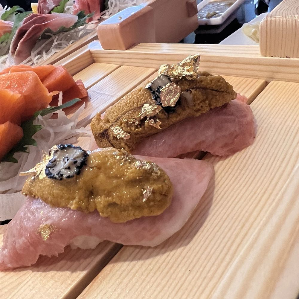 Fuji Sushi - Sushi Bars Near Me - Seattle, Washington