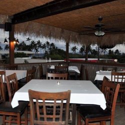 Lava Rock Bar & Grill - Ocean View