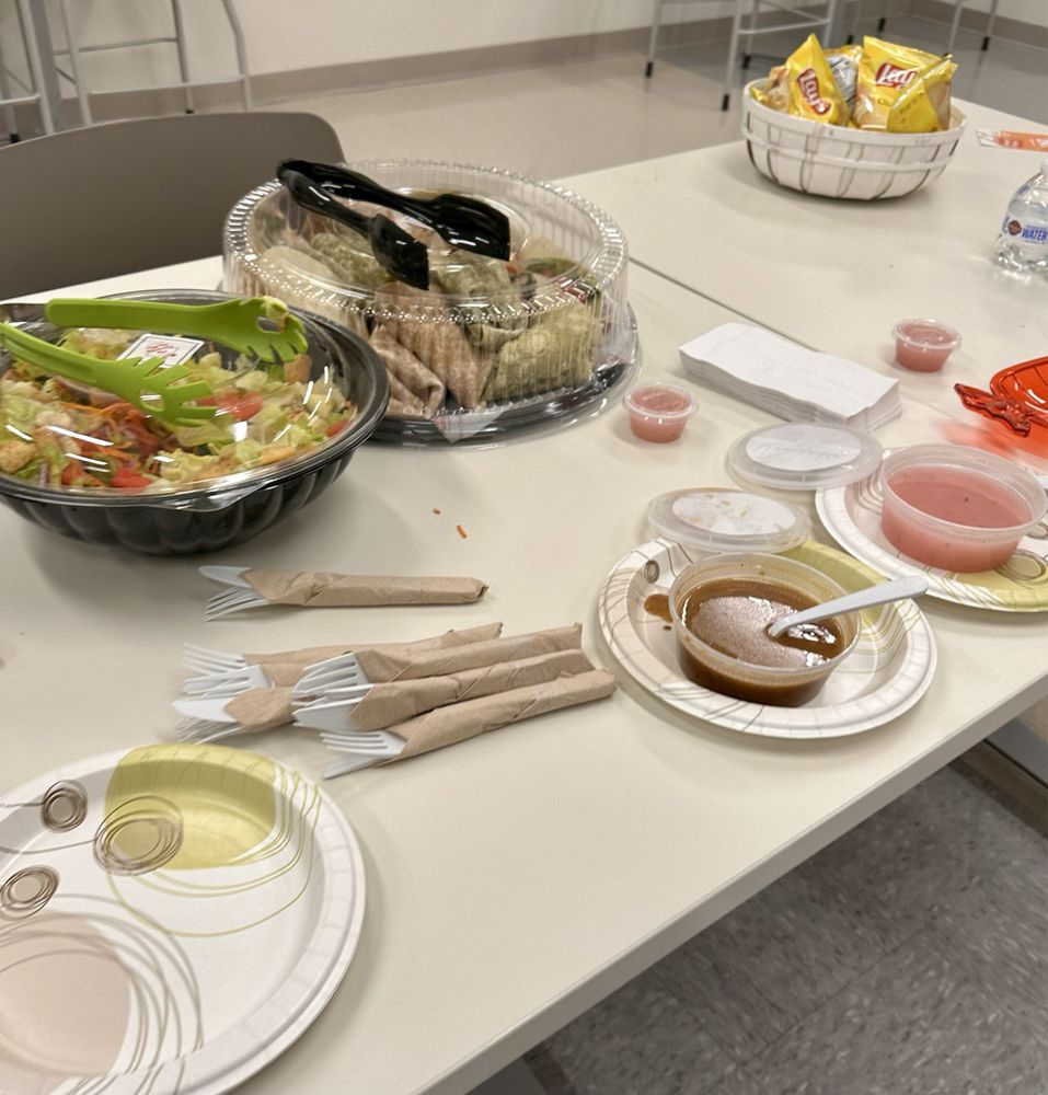 MY FAVORITE MUFFIN Updated September 2024 50 Photos & 113 Reviews 1535 Post Rd., Warwick