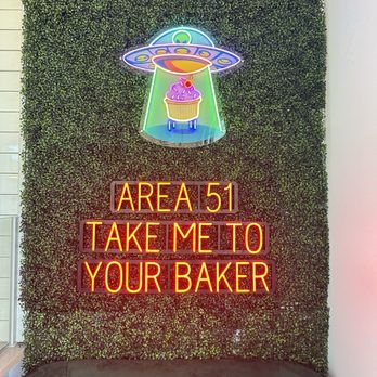 Area 51 Cupcakery - Cupcakes Near Me - Naperville, Illinois