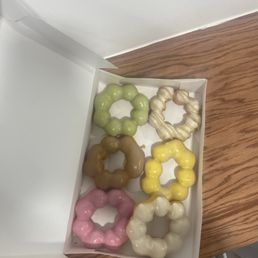 MOCHI DONUTS!!!! Ive been looking for a spot with these donuts and they are . The owner is awesome. I am coming back for sure.