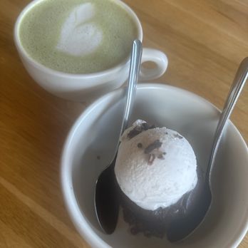 True Food Kitchen - Dessert - New American Near Me - Edison, New Jersey