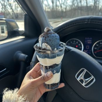 Dairy Queen Grill & Chill - Ice Cream & Frozen Yogurt Near Me - Columbus, Ohio Dairy Queen Grill & Chill - Ice Cream & Frozen Yogurt Near Me - Columbus, Ohio