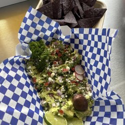 Skywalker Tacos - Spicy Cocina Guacamole