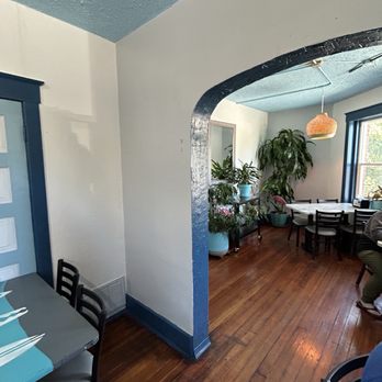 Anchor Island Coffee - Upstairs - Coffee & Tea Near Me - Kansas City, Missouri