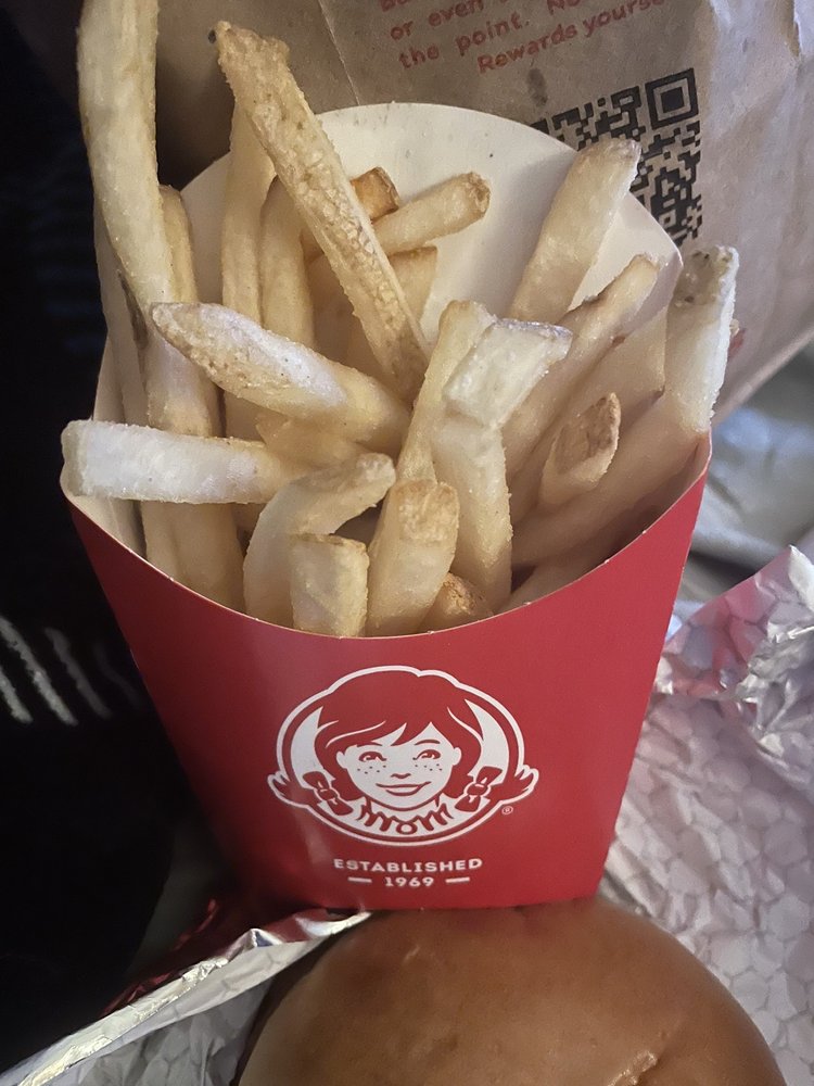 WENDY’S Updated September 2024 13 Reviews 1124 Branson Hills