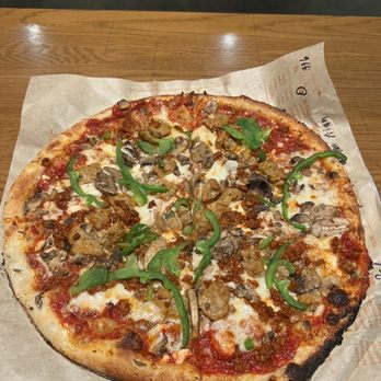 Blaze Pizza - Create Build Your Own Pizza (11-inch) - Pizza Near Me - Murfreesboro, Tennessee