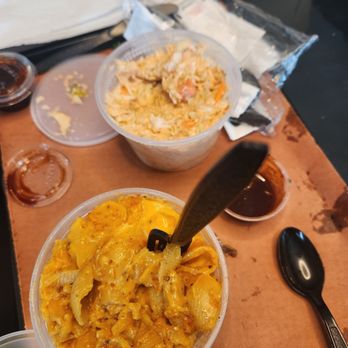 Madhouse BBQ - Mac and cheese, cole slaw - Barbeque Near Me - Hartsdale, New York Madhouse BBQ - Mac and cheese, cole slaw - Barbeque Near Me - Hartsdale, New York