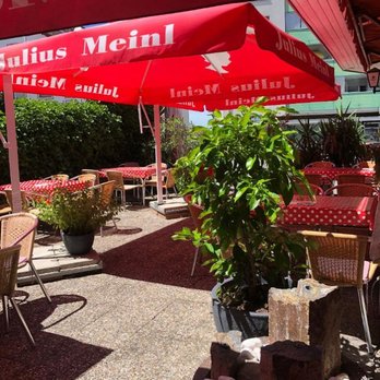 Cafè Ulmer - Bakeries Near Me - Dornbirn, 8