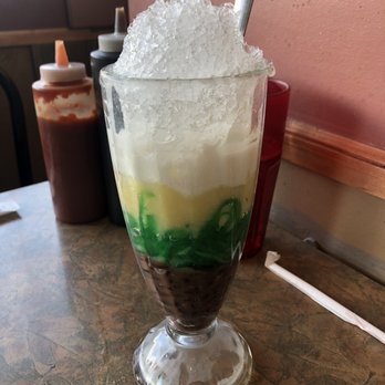 Pho Tau Bay - Che Ba Mau - Vietnamese Near Me - Edmonton, Alberta